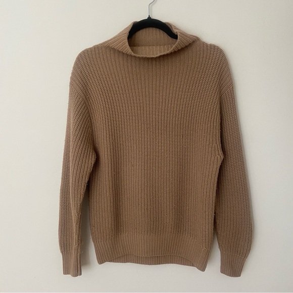 Aritzia Wilfred Montpellier Turtleneck Sweater in Tan size XS Merino Wool - Picture 4 of 12